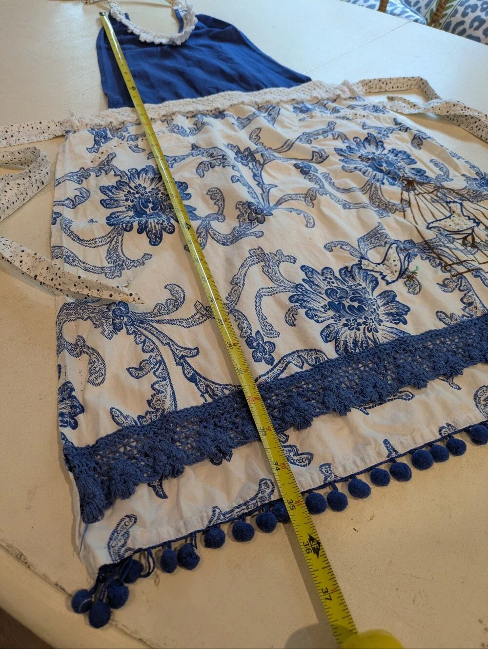 Vintage Apron by Sur La Table 🐦